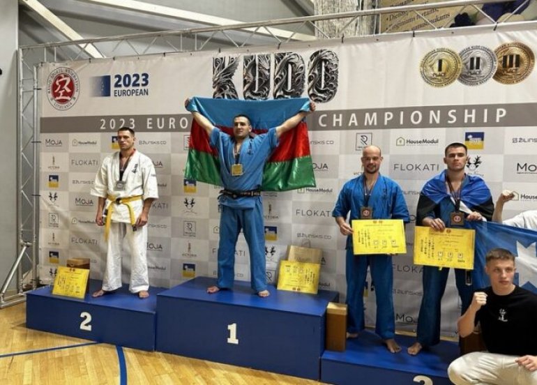 Karateçilərimiz Avropa çempionatında 3 qızıl medal qazandı