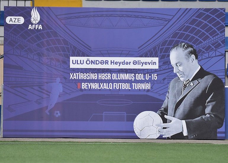 Ulu Öndərinə xatirəsinə həsr edilmiş futbol turniri start götürdü