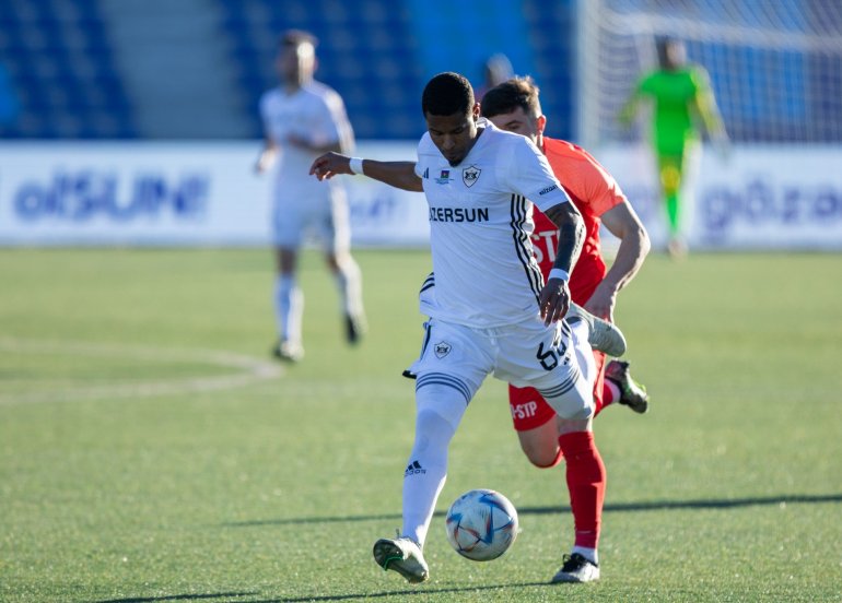 “Qarabağ”ın futbolçusu millidə zədələndi