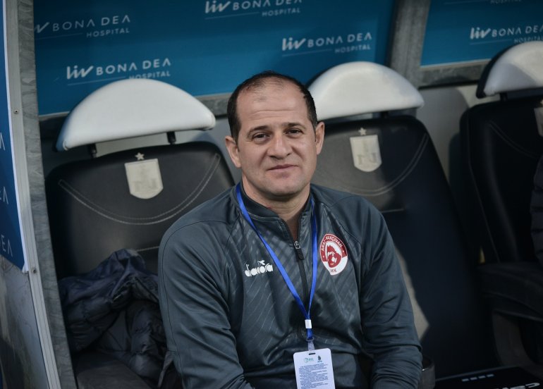 Elmar Baxşıyev: “Rəhbərlik futbol oynamır, nəticə və komandaya cavabdeh şəxs mənəm”