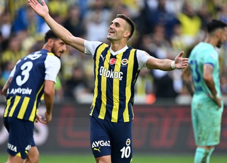 “Fənərbağça”dan ayrılan futbolçunun yeni klubu bəlli oldu
