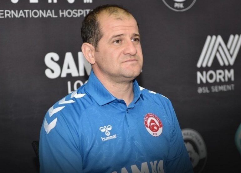 Elmar Baxşıyev: 