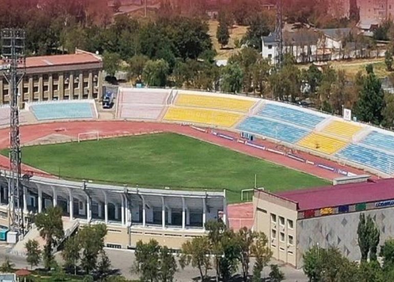 Azərbaycan millisi Qazaxıstana 23 futbolçu ilə yollanır