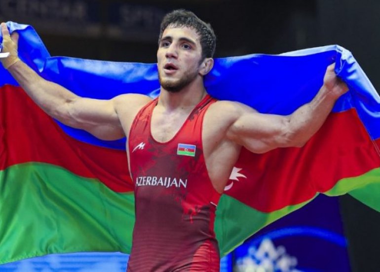 Azərbaycan güləşçilərindən bir qızıl, bir gümüş medal