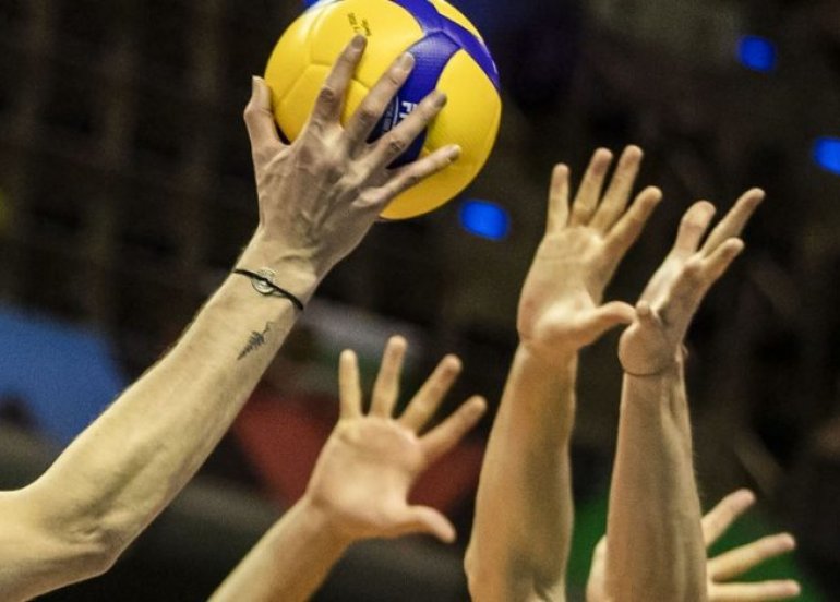 “Azərreyl” Çempionlar Liqasında MÜBARİZƏNİ DAYANDIRDI