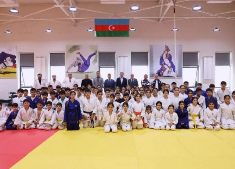 ACF prezidenti İmişlidə cüdo zalına baxış keçirib