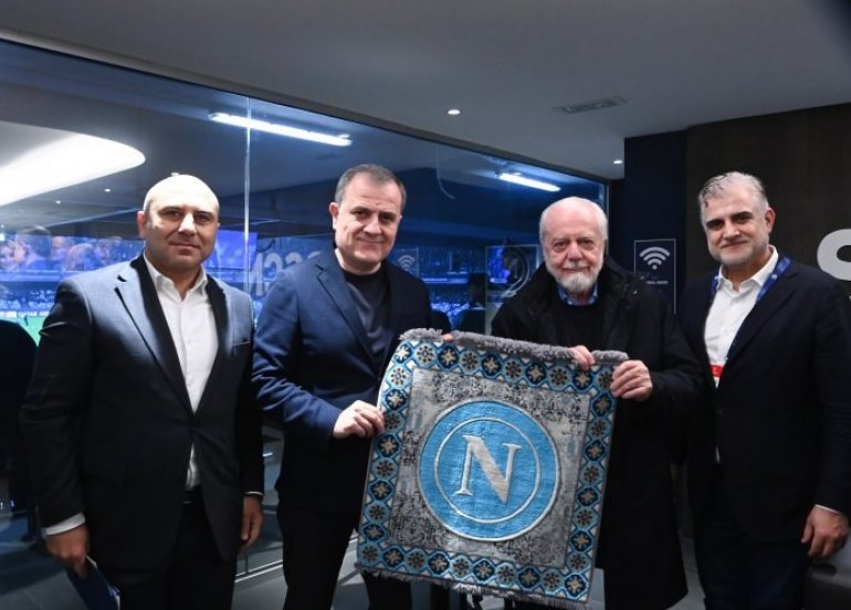 Azərbaycanlı nazir İtaliyada “Qarabağ”ın oyununa getdi