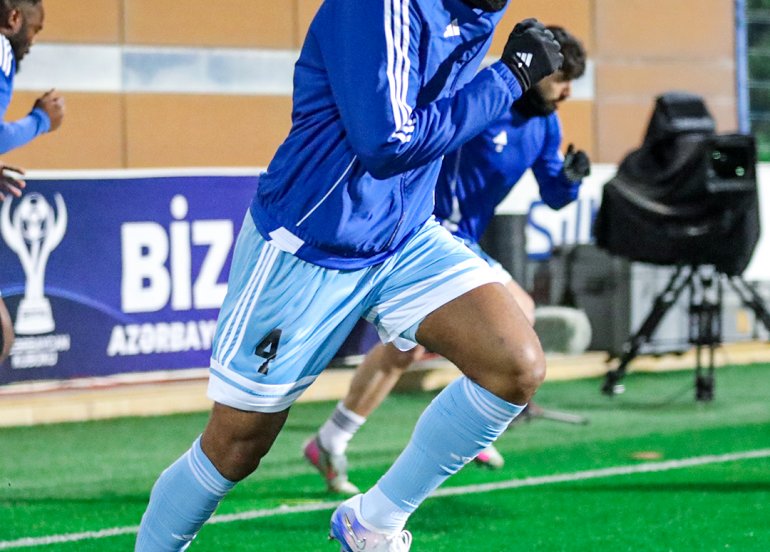 Ruan Renato 100-ə çatdı