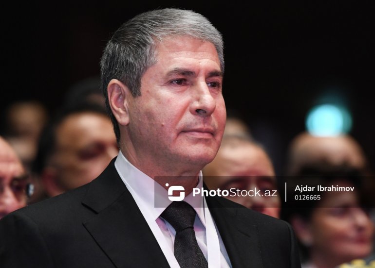 Vilayət Eyvazov yenidən Atıcılıq Federasiyasının prezidenti seçilib