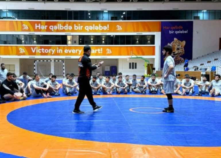 Yığma üzvləri yeni güləş qaydalarıyla tanış olub