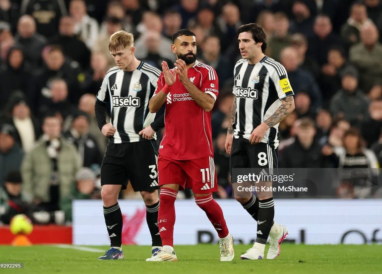 Salah Anri və Runini geridə qoydu