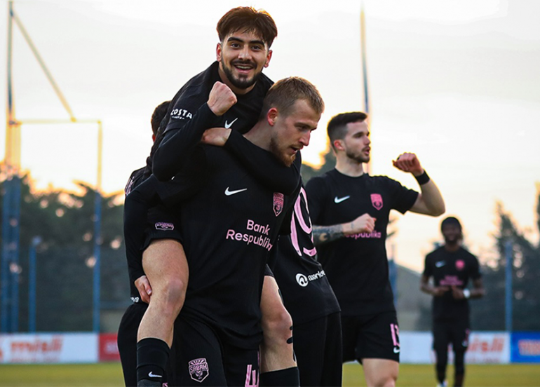 “Sabah” iki rekordunu təkrarladı