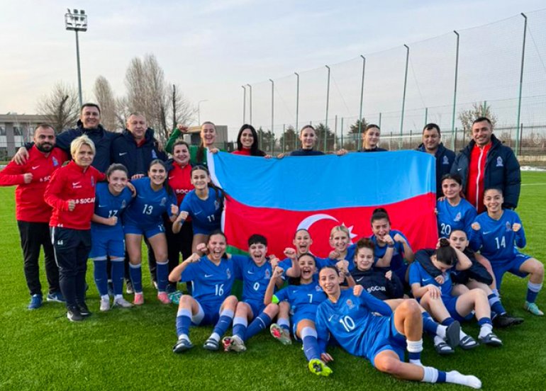 Millimiz özbəklərə qalib gəldi