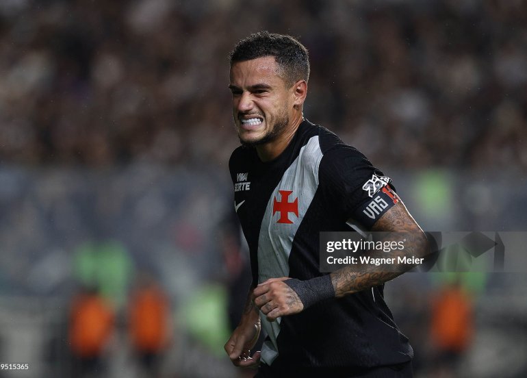 Azarkeşlər fitə basdı, komandadan ayrıldı