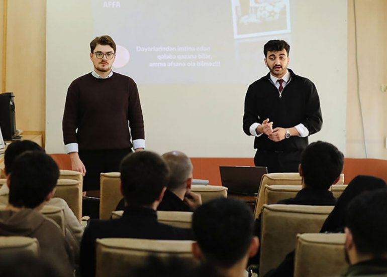 Klublar üçün danışılmış oyunlara qarşı sessiya keçirildi