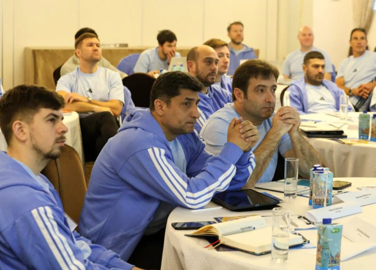 AFFA nümayəndələri UEFA-nın seminarında