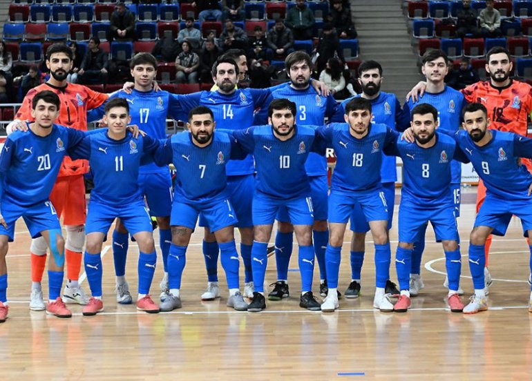 Millimizin heyəti açıqlandı