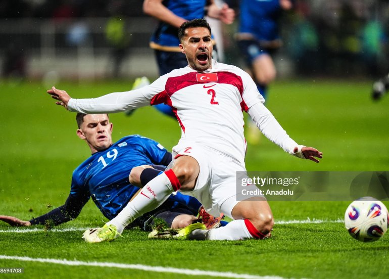 A Seriyası nəhəngləri türkiyəli müdafiəçi üçün yarışır