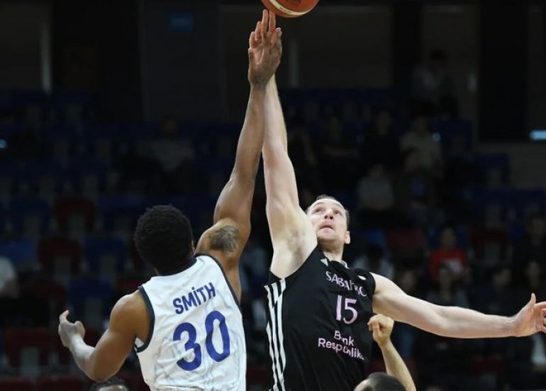 “Sabah” yarımfinala vəsiqə qazanıb