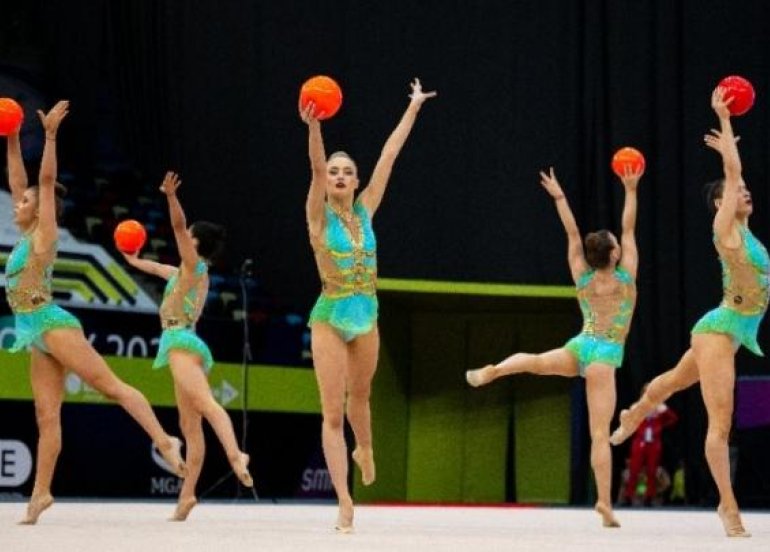 Bakıda bədii gimnastika üzrə Dünya Kuboku start götürüb