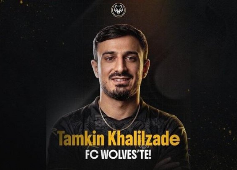 Təmkin Xəlilzadə ulduz futbolçularla bir arada