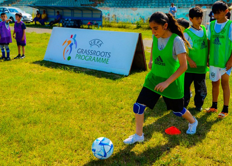 Qazaxda kütləvi futbol festivalı keçirilib