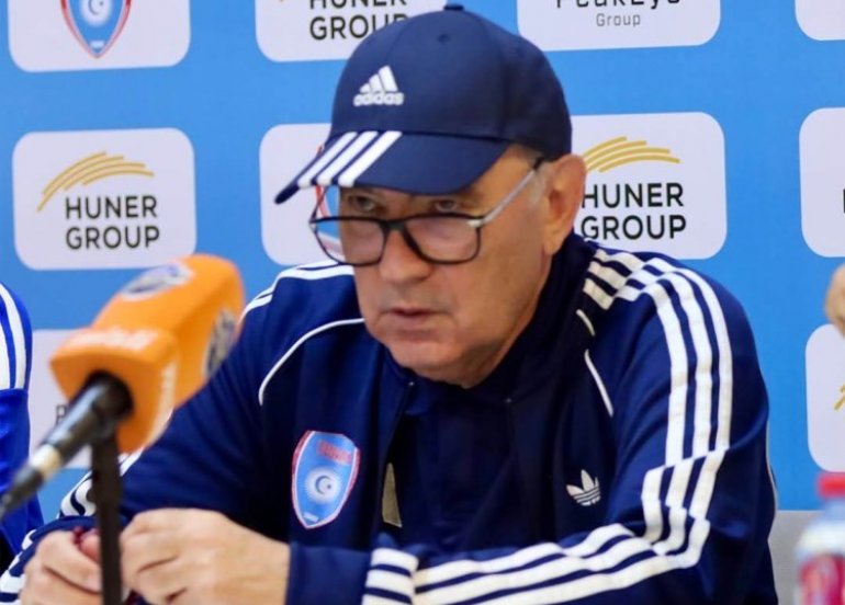 Kurban Berdiyev: 